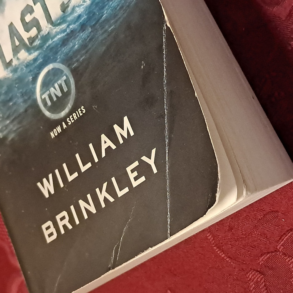 Just In! " The Last Ship" Paperback Novel By WILLIAM BRINKLEY ~ A TNT Series - Picture 9 of 9